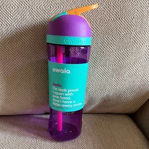 NWT Owala Tritan Flip Water Bottle - w/leak-proof, straw- Hint of Grape/purple